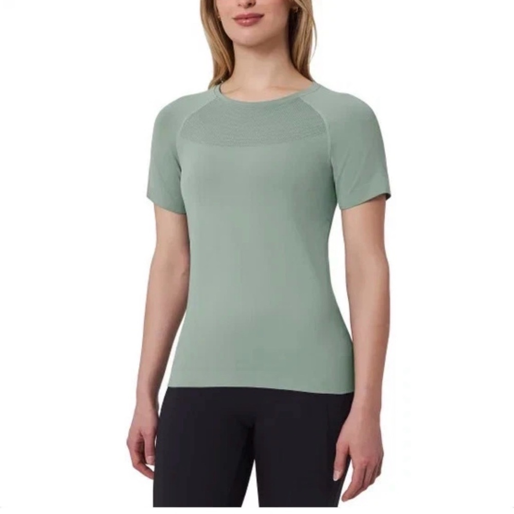 Mondetta Light Green Short Sleeve Fitted Seamless Activewear Top